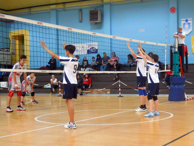 UNDER 14
